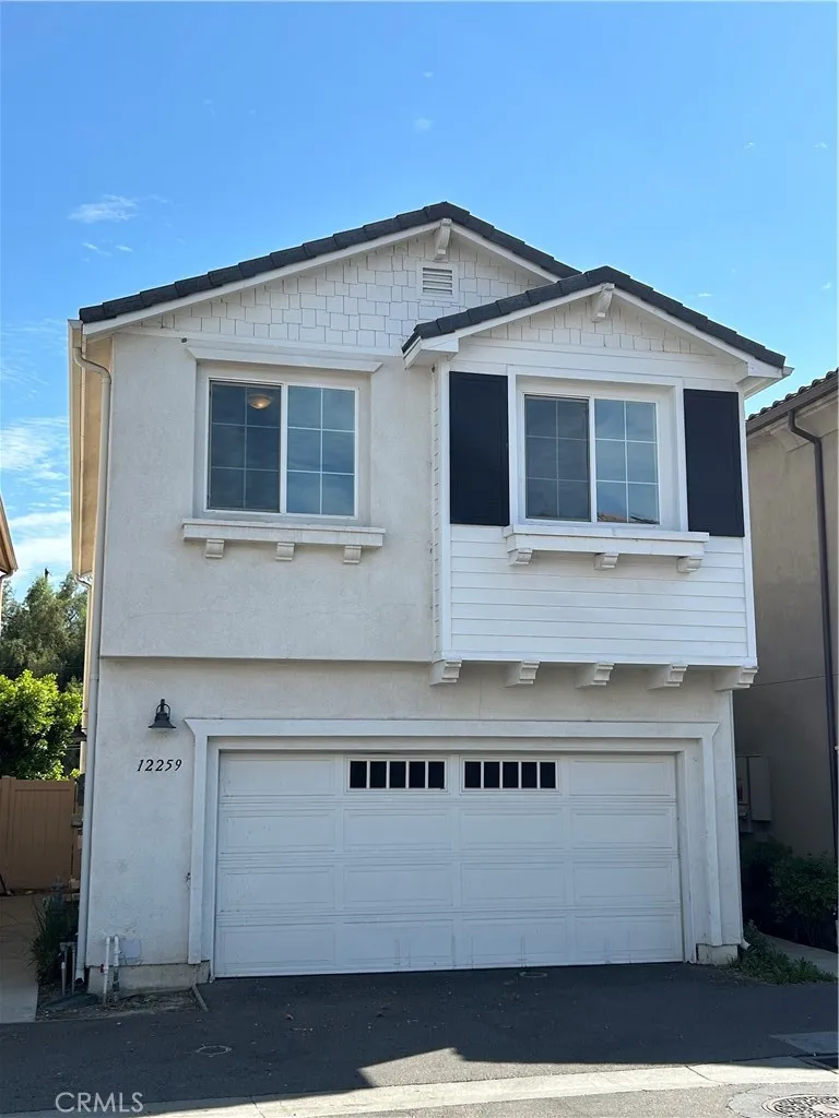 Sylmar, CA 91342