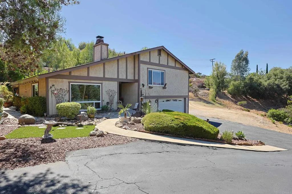 Alpine, CA 91901