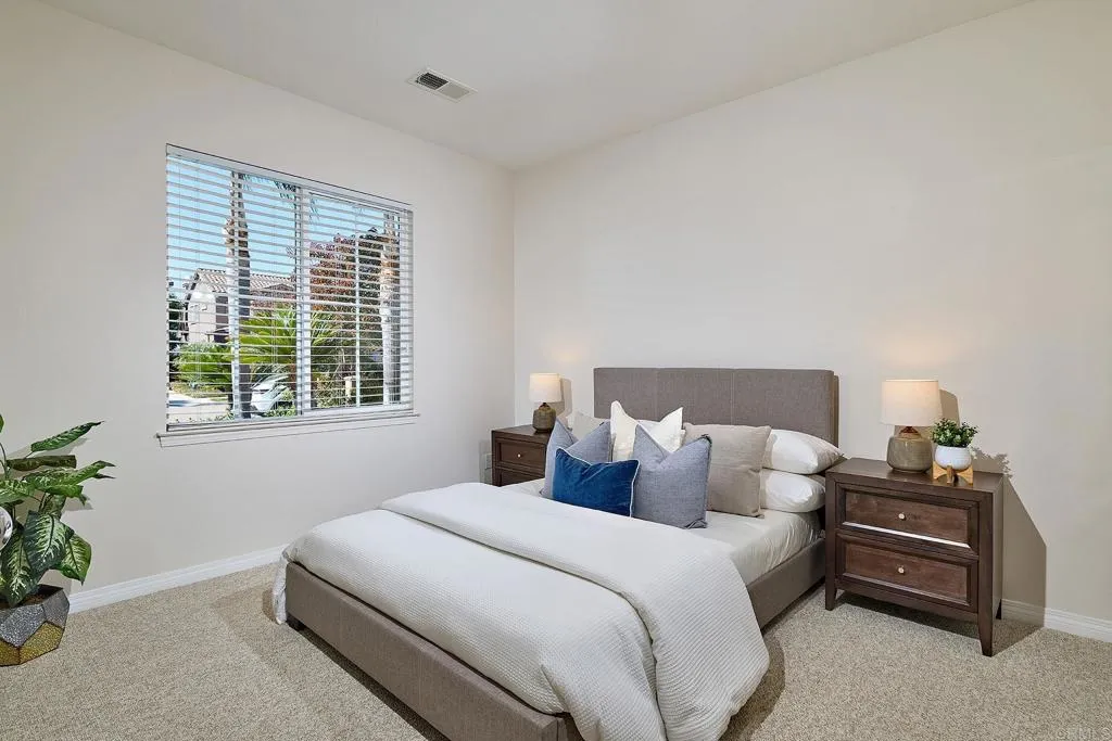 https://cdn.realtyfeed.com/cdn/127/306531996/c7fca2d3a425fd24a1a7ef1894ef7078.webp
