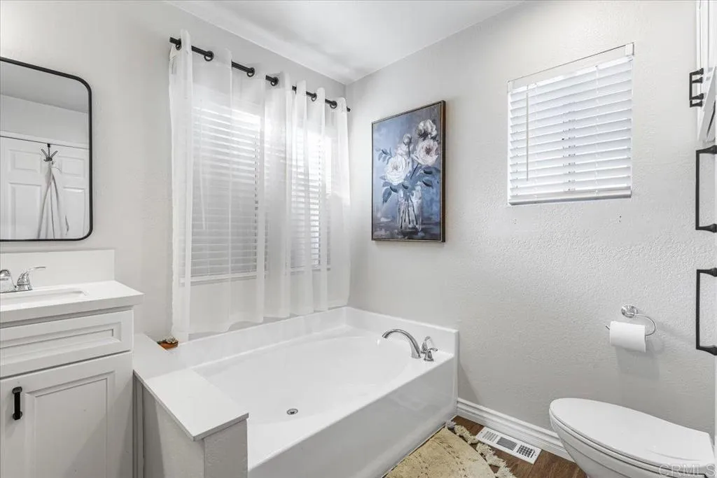 https://cdn.realtyfeed.com/cdn/127/306532051/217a872d524c54dafb3efd23ca2285a5.webp