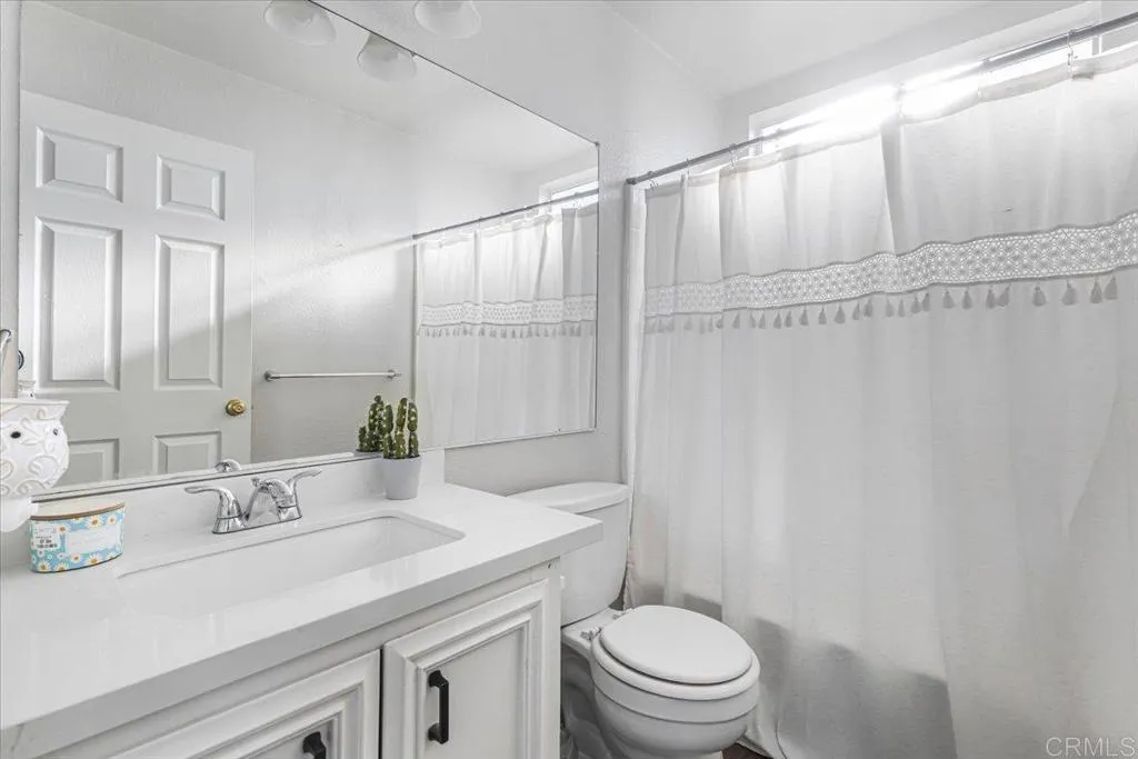 https://cdn.realtyfeed.com/cdn/127/306532051/38001f0157391449cd7d68e710fb0a2e.webp