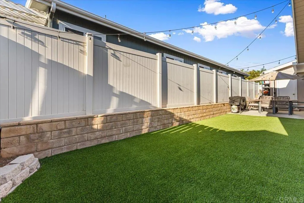 https://cdn.realtyfeed.com/cdn/127/306532051/e49f35934ebea1561bb98f313a5094f6.webp