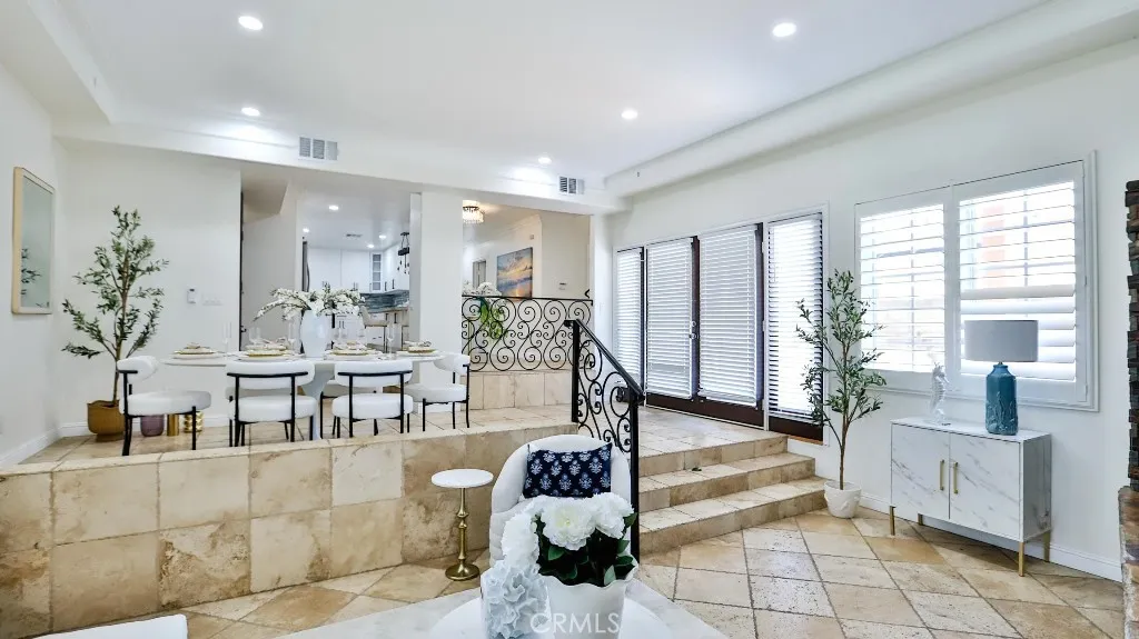 Long Beach, CA 90808