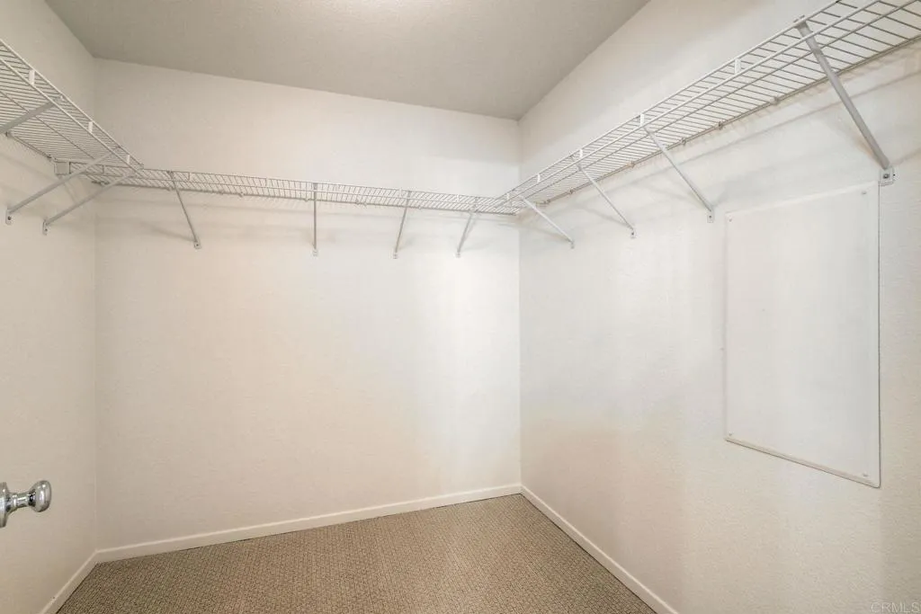 https://cdn.realtyfeed.com/cdn/127/306532055/d714b0e559c7553e8e4b73b1fde2a41b.webp