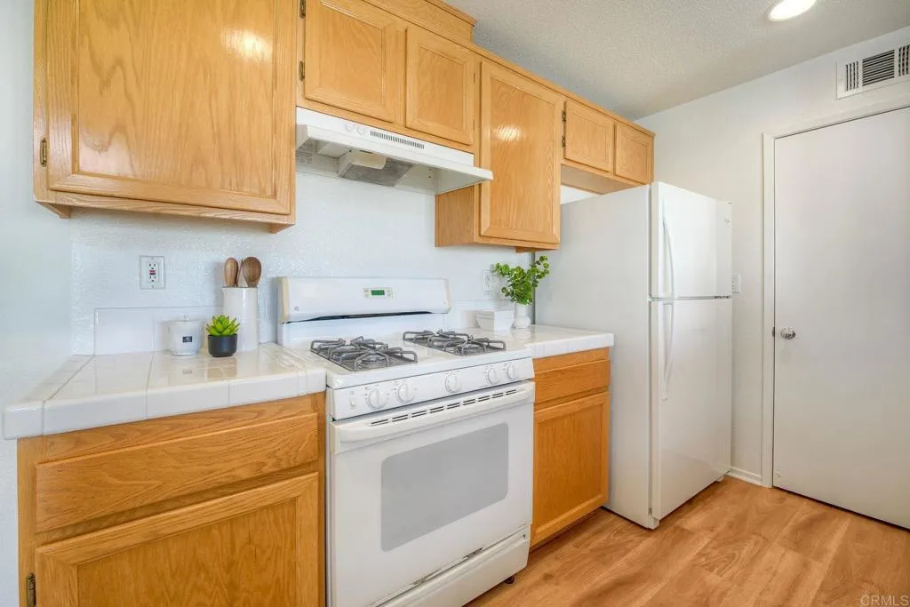 Photo #13: NDP2508516 Listing: Photo #13