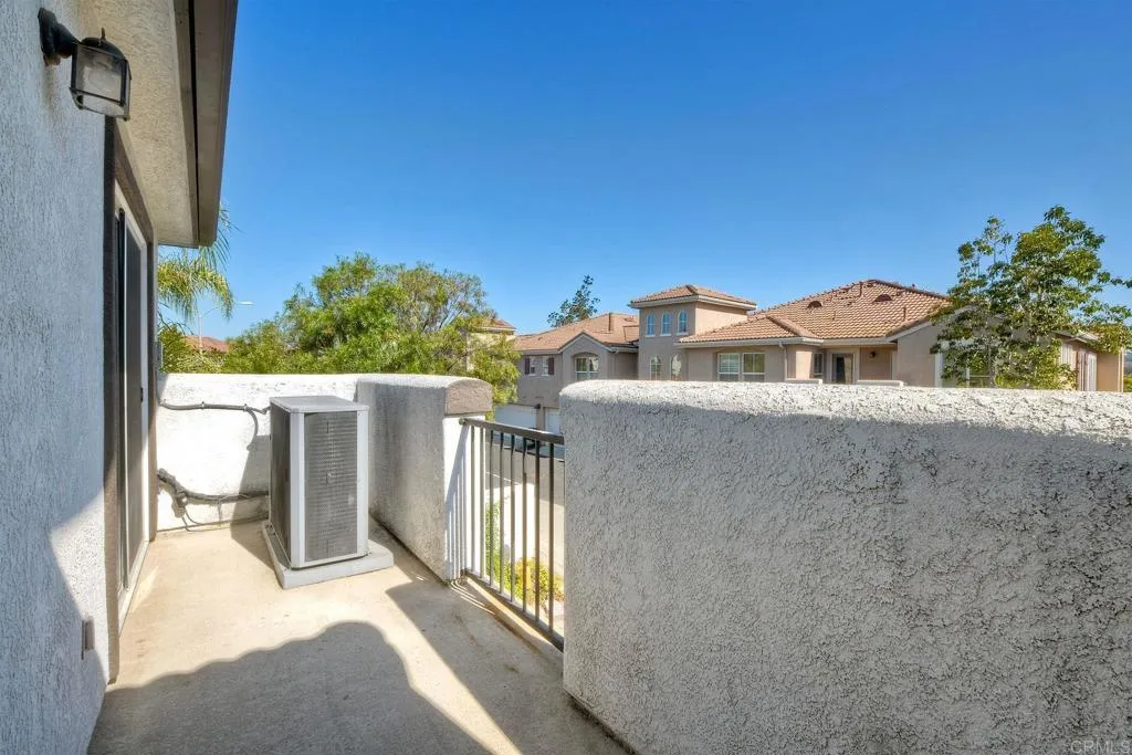 https://cdn.realtyfeed.com/cdn/127/306532055/fecb355f89e9169d403a0c22f39d541d.webp