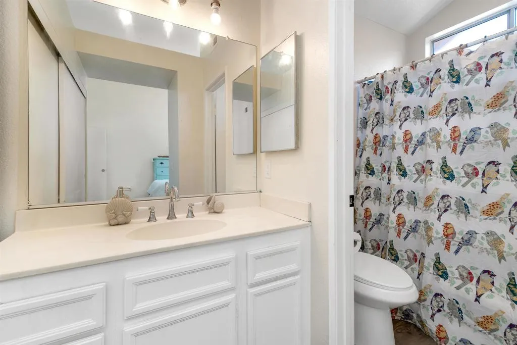 https://cdn.realtyfeed.com/cdn/127/306532107/5480f4e8a4e0146a4f7c32d8068554bd.webp