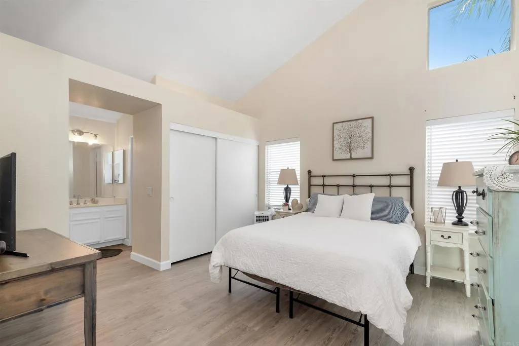 https://cdn.realtyfeed.com/cdn/127/306532107/b53b37b510e51c7191fa5cf0f9564101.webp