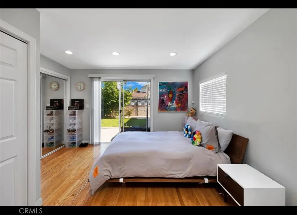 17621 Lemay Street, Lake Balboa, CA 91406 - Photo 5 of 12, Lake Balboa, CA