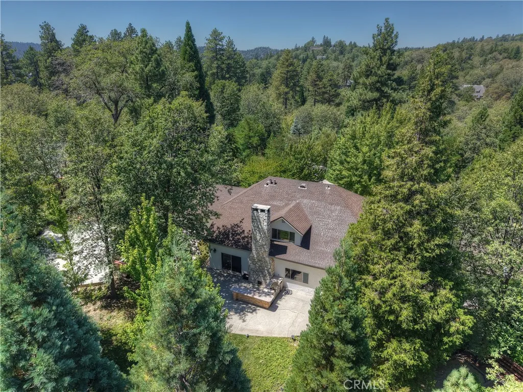 28411 North Shore Road, Lake Arrowhead, CA, 92352