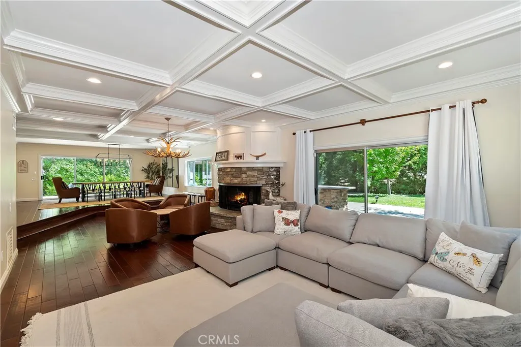28411 North Shore Road, Lake Arrowhead, CA, 92352