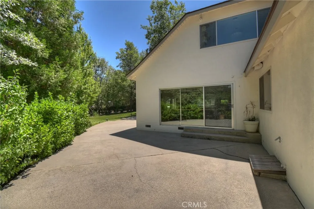 28411 North Shore Road, Lake Arrowhead, CA, 92352