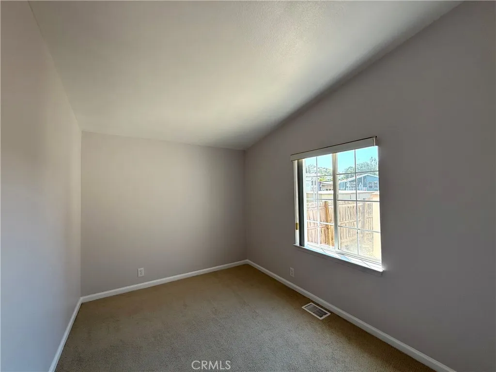 https://cdn.realtyfeed.com/cdn/127/306532224/9f59fd5221b64583cb1f3e105d684770.webp