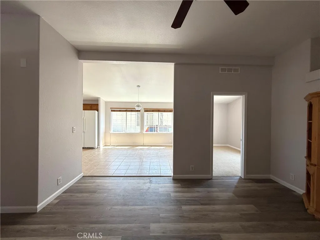 https://cdn.realtyfeed.com/cdn/127/306532224/da7f857190ceddcfd1abd4136e298a30.webp