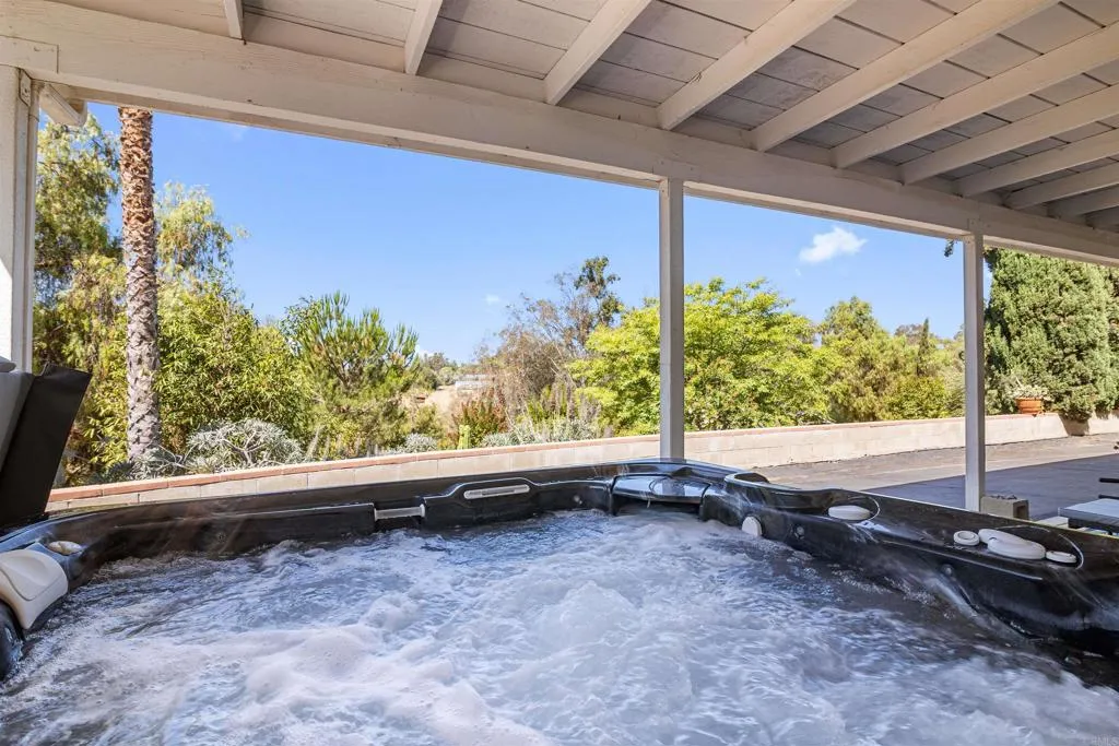 https://cdn.realtyfeed.com/cdn/127/306532225/6d7f4e97f2f84d980f1b6c80dc429f4d.webp