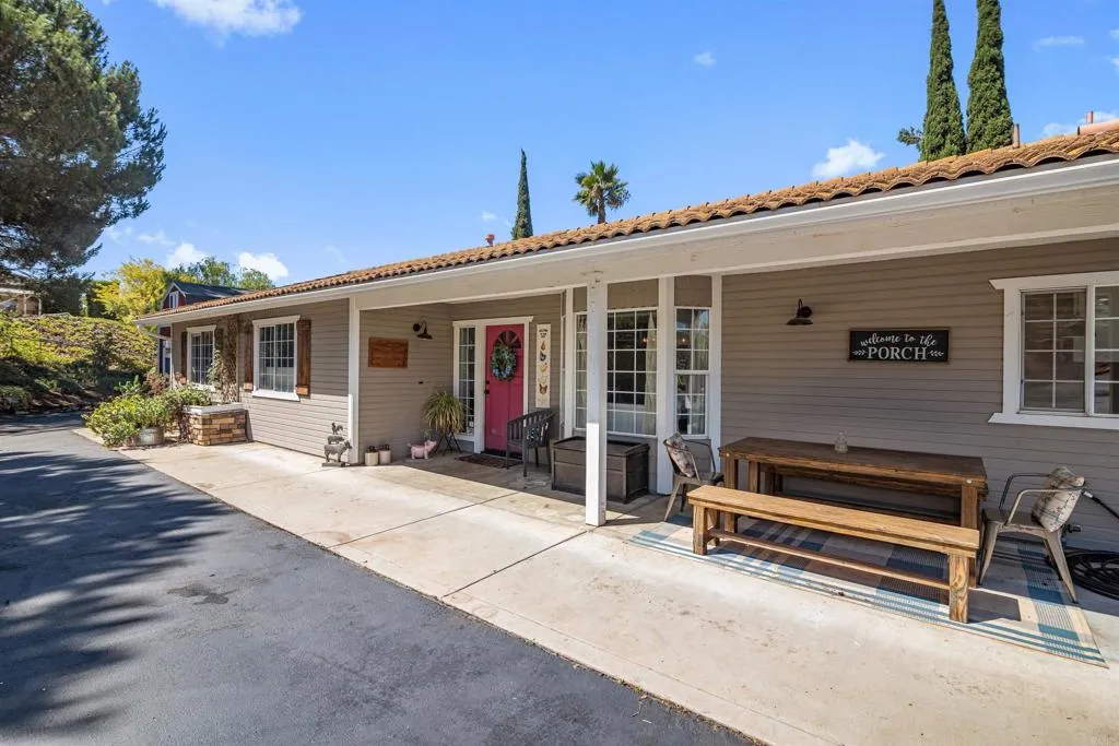 https://cdn.realtyfeed.com/cdn/127/306532225/ad881a86765b7562aa374033a995d618.webp