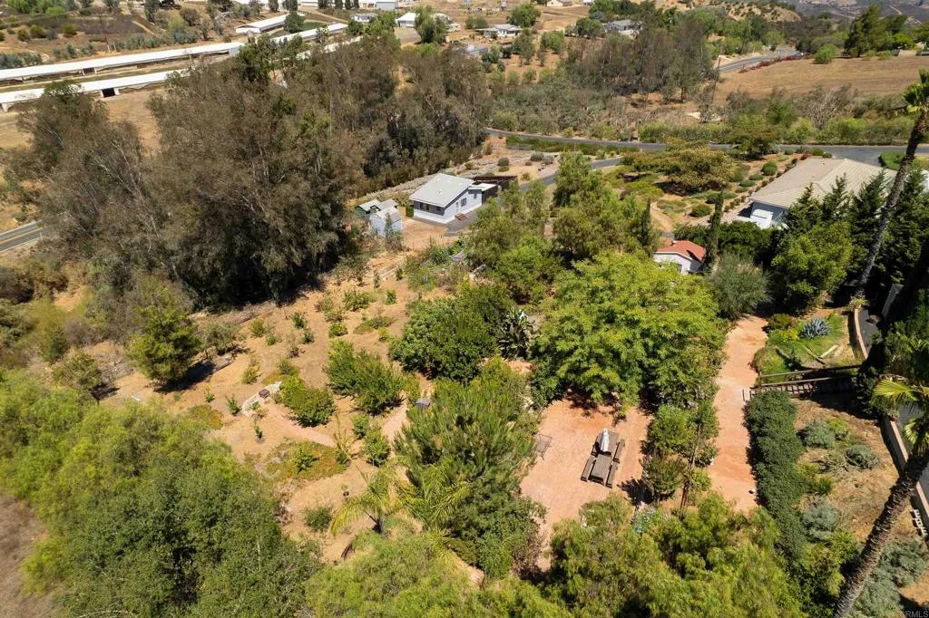 https://cdn.realtyfeed.com/cdn/127/306532225/ed3cb73fd55ea673c03a2eeb9704a13a.webp