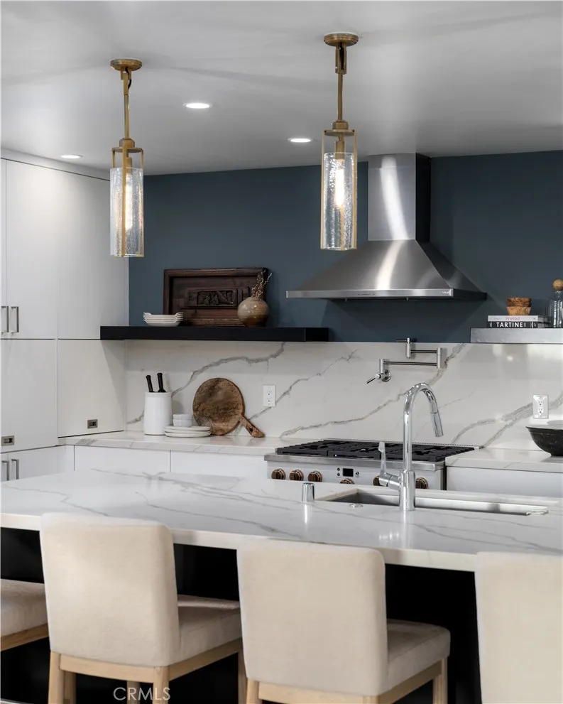 https://cdn.realtyfeed.com/cdn/127/306532247/6545258a8e80d6a8698c4d7f662deef9.webp