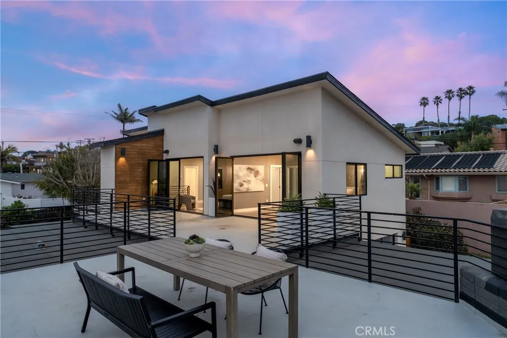 https://cdn.realtyfeed.com/cdn/127/306532247/7dfdfef8a0c7e523889479f17b983a62.webp