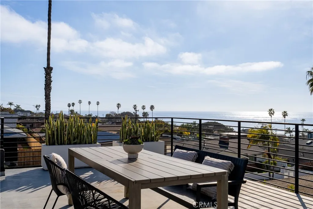 https://cdn.realtyfeed.com/cdn/127/306532247/956b196112ba0862593cca58365f4b1b.webp