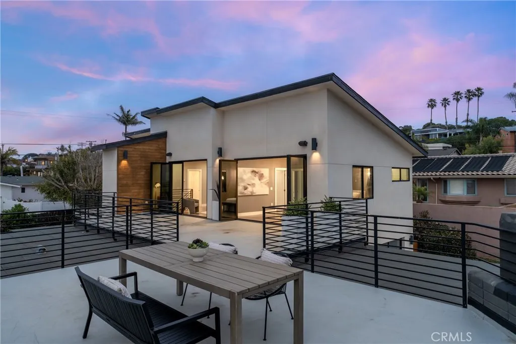 https://cdn.realtyfeed.com/cdn/127/306532247/a47b74079f621a49a47f86f9edab7a18.webp