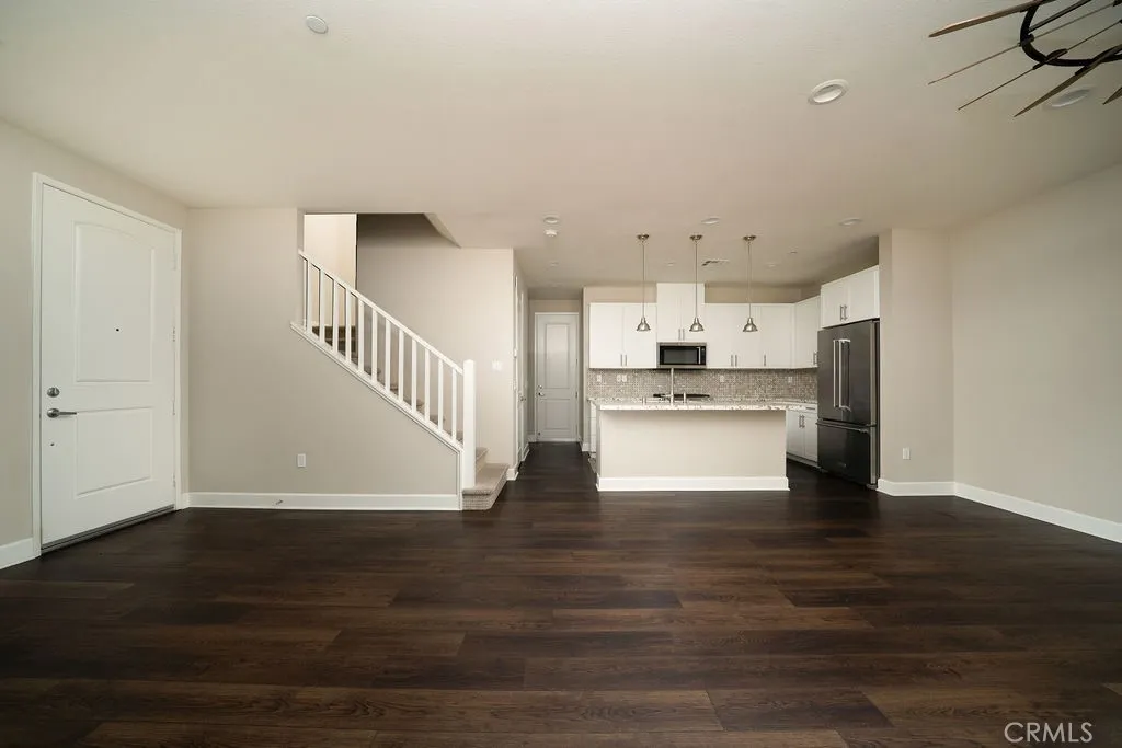Photo #11: OC25195830 Listing: Photo #11
