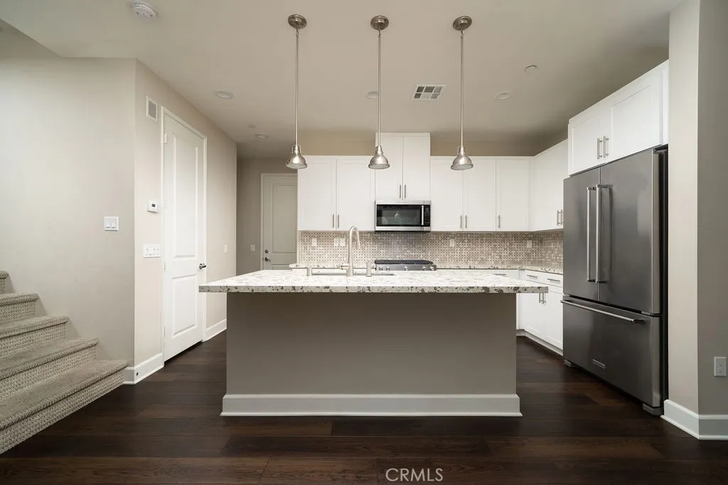 Photo #8: OC25195830 Listing: Photo #8