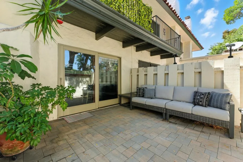 https://cdn.realtyfeed.com/cdn/127/306532280/a08e77b4bf3b73ed819386c57369b6d9.webp