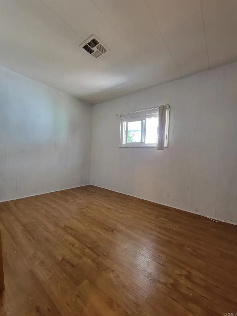 https://cdn.realtyfeed.com/cdn/127/306532357/2224ee41c6007a9ccd7190b8a41b4b85.webp