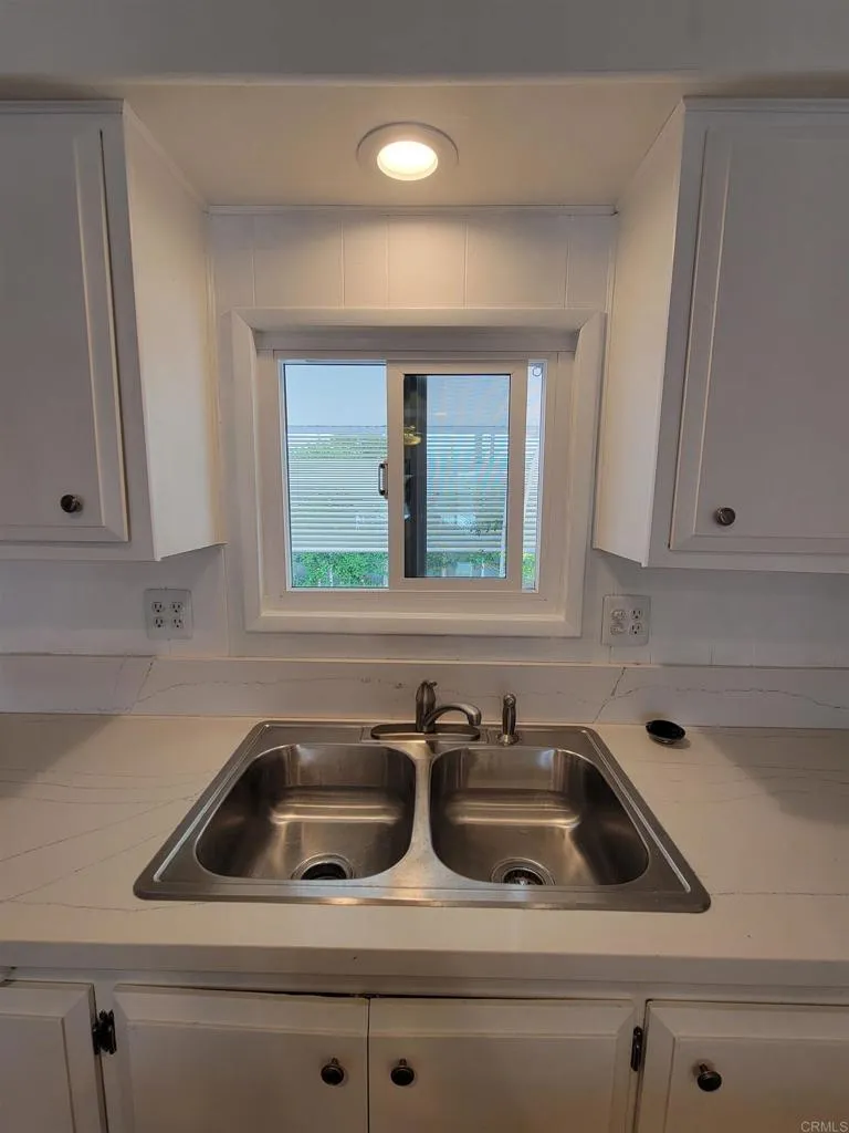 https://cdn.realtyfeed.com/cdn/127/306532357/773c524ac5cc32094aa5d5521e1e4772.webp