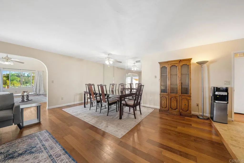 https://cdn.realtyfeed.com/cdn/127/306532364/32415caed1674aeae0738bc5c416485c.webp