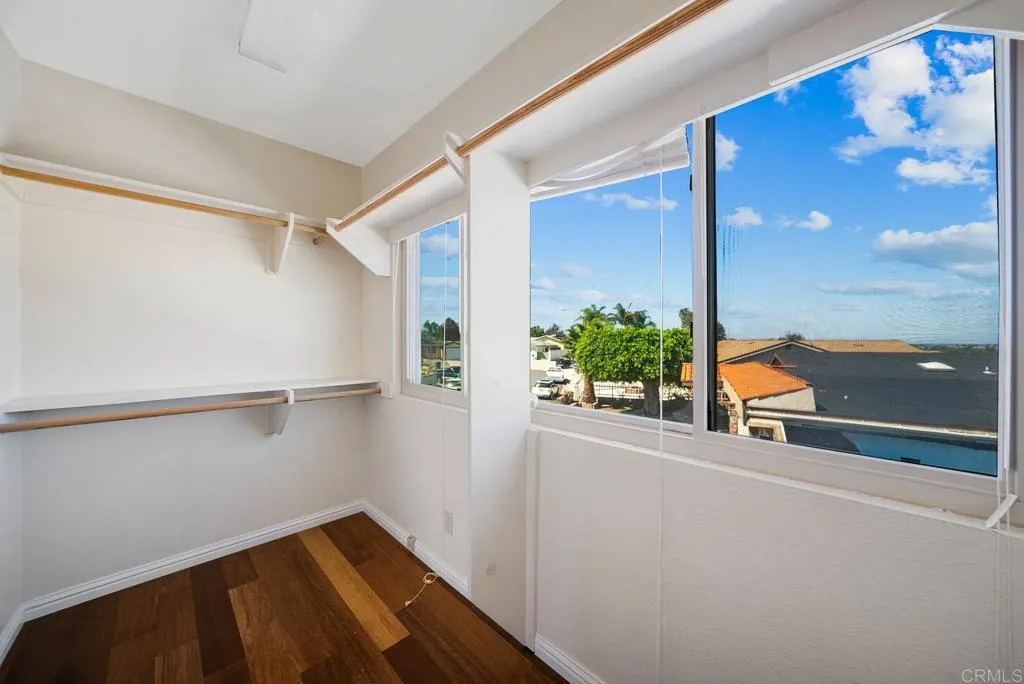 https://cdn.realtyfeed.com/cdn/127/306532364/5a47edad06fe4fcc48c462bb139a727c.webp