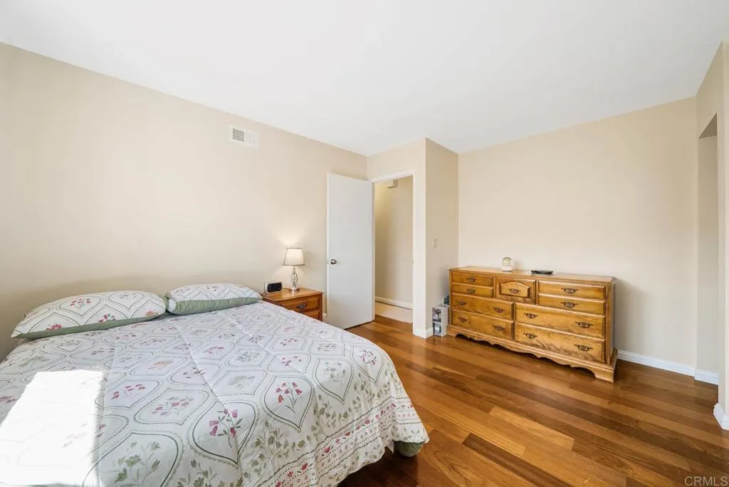 https://cdn.realtyfeed.com/cdn/127/306532364/c2f2bb3c17884e4601c27be230226876.webp