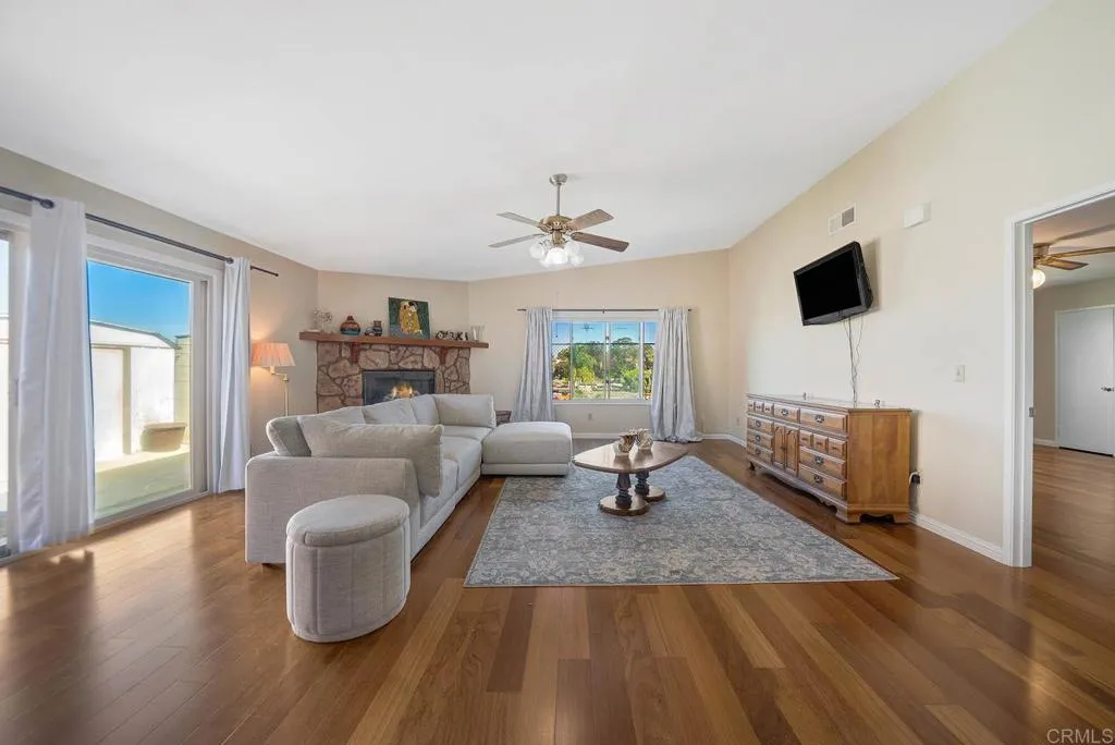 https://cdn.realtyfeed.com/cdn/127/306532364/d7bdb62dbf6bbc640a0d137fe75a250a.webp