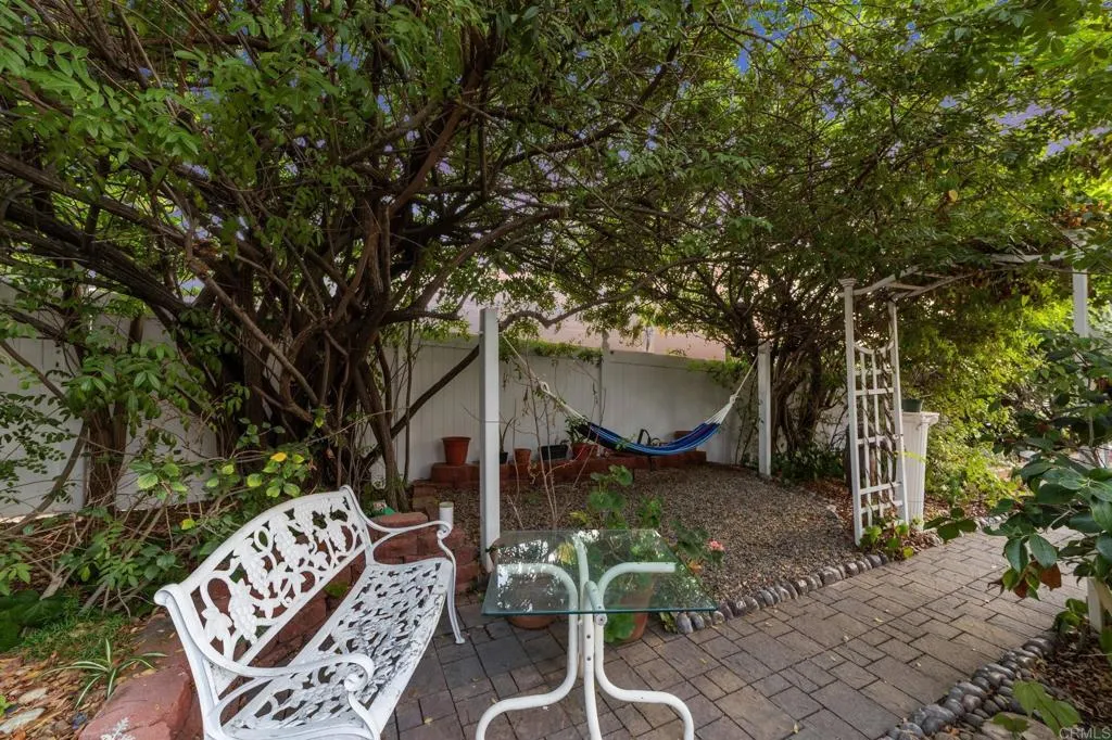 https://cdn.realtyfeed.com/cdn/127/306532366/a0078ac61b85ddd2bedf66a061fd1441.webp