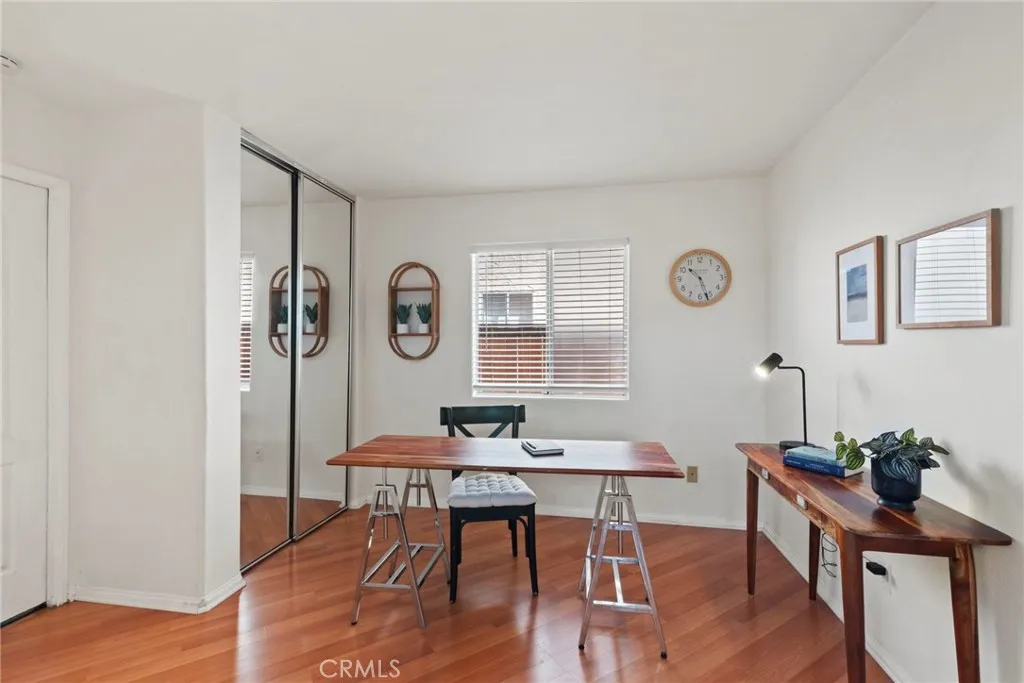 https://cdn.realtyfeed.com/cdn/127/306532430/400800f0dab79c370fdad6612078ff48.webp
