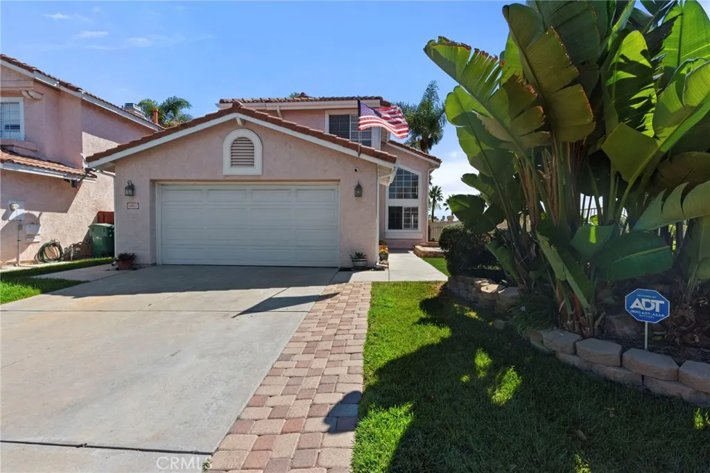 https://cdn.realtyfeed.com/cdn/127/306532430/43a1f33f0f6bb6b635a41d06a8b924b9.webp