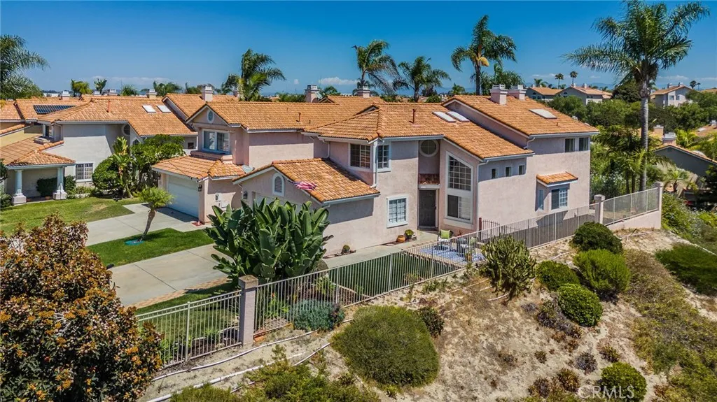 https://cdn.realtyfeed.com/cdn/127/306532430/cd975b6752f9b2898cfc44830df859fe.webp
