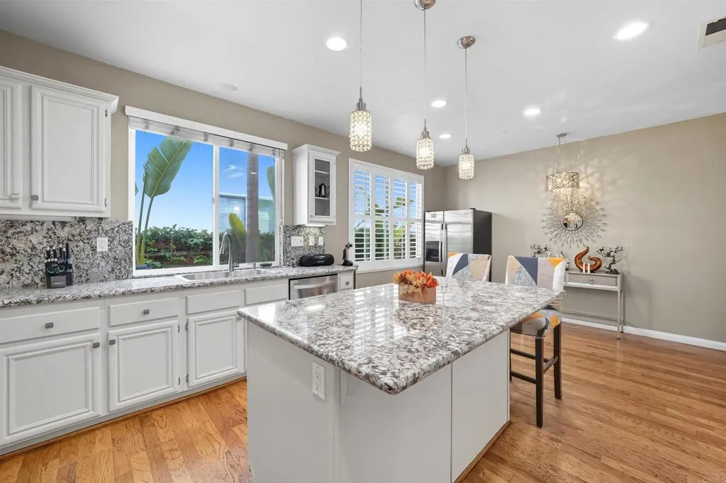 https://cdn.realtyfeed.com/cdn/127/306532446/04c73ab61fa840b2884dd1055cb62f97.webp