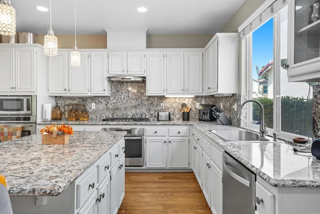 Photo #10: PTP2506652 Listing: Photo #10