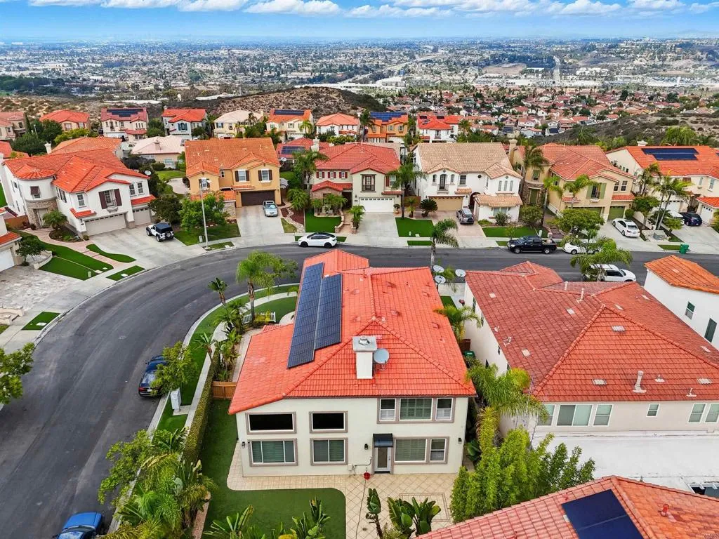https://cdn.realtyfeed.com/cdn/127/306532446/78c69c7c64b0c70860f0593377306947.webp