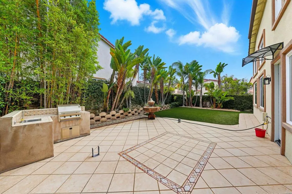 https://cdn.realtyfeed.com/cdn/127/306532446/b64162c25de1fd50aed7907361f0f29c.webp
