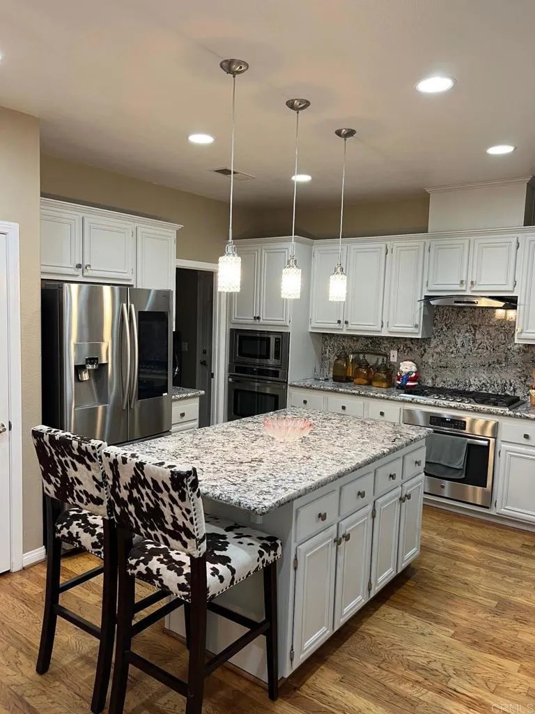 Photo #8: PTP2506652 Listing: Photo #8