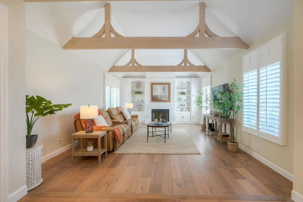 https://cdn.realtyfeed.com/cdn/127/306532473/2e8dcf986149218c24d54d1e32eea7bf.webp