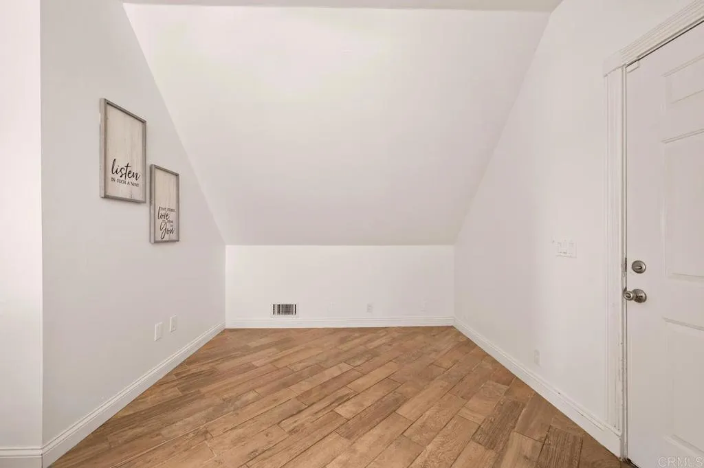 https://cdn.realtyfeed.com/cdn/127/306532516/34e71ce59325c8f9084c7d58369dca41.webp
