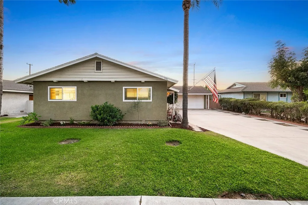 901 Chantilly Street, Anaheim, CA, 92806
