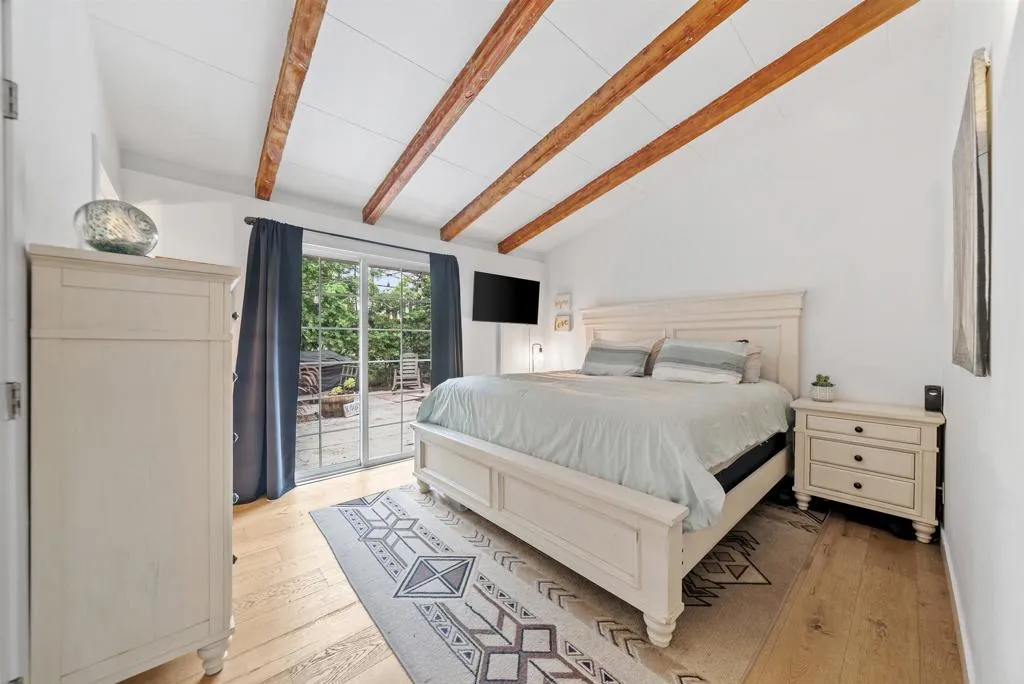 https://cdn.realtyfeed.com/cdn/127/306532551/bcfd8c97d510522fe5e3102535959646.webp