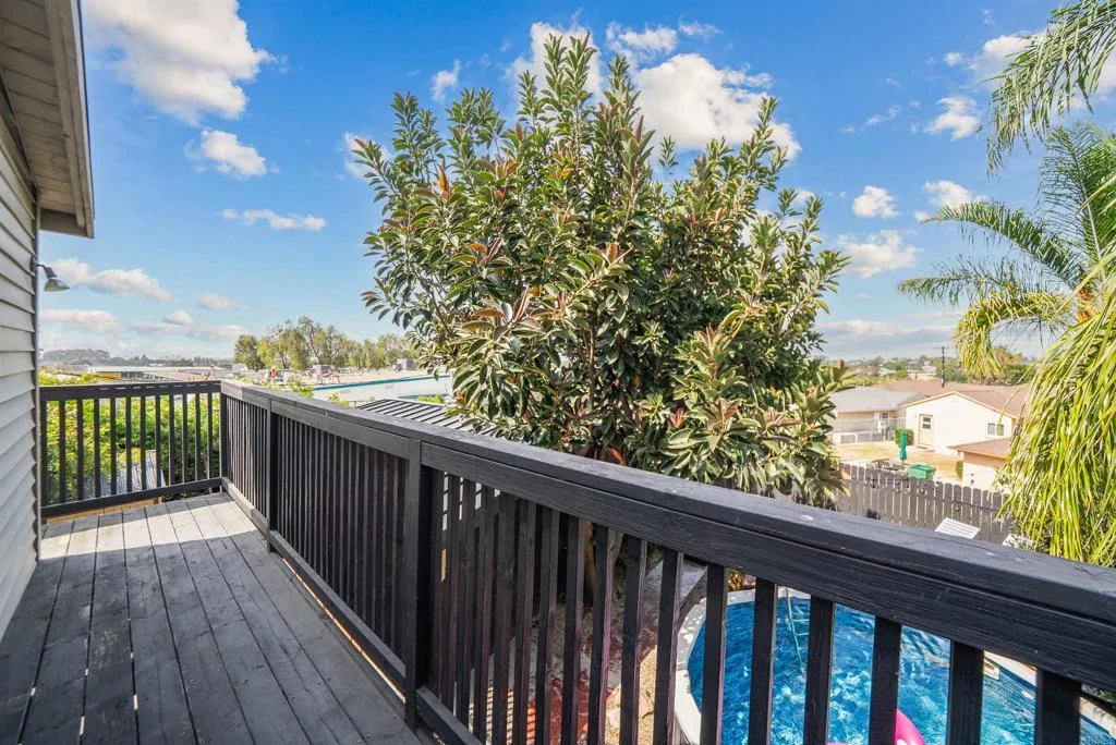 https://cdn.realtyfeed.com/cdn/127/306532551/d553f619b15a3e710e4e29e114977853.webp