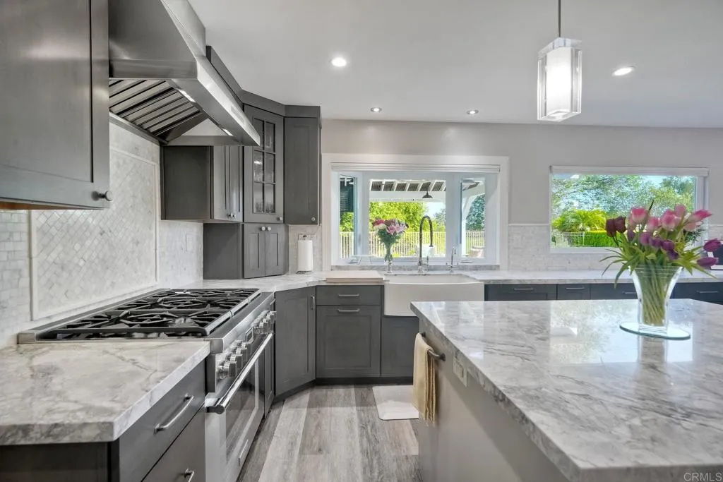 https://cdn.realtyfeed.com/cdn/127/306532578/044872158531ea46c765ba34b80ad72e.webp