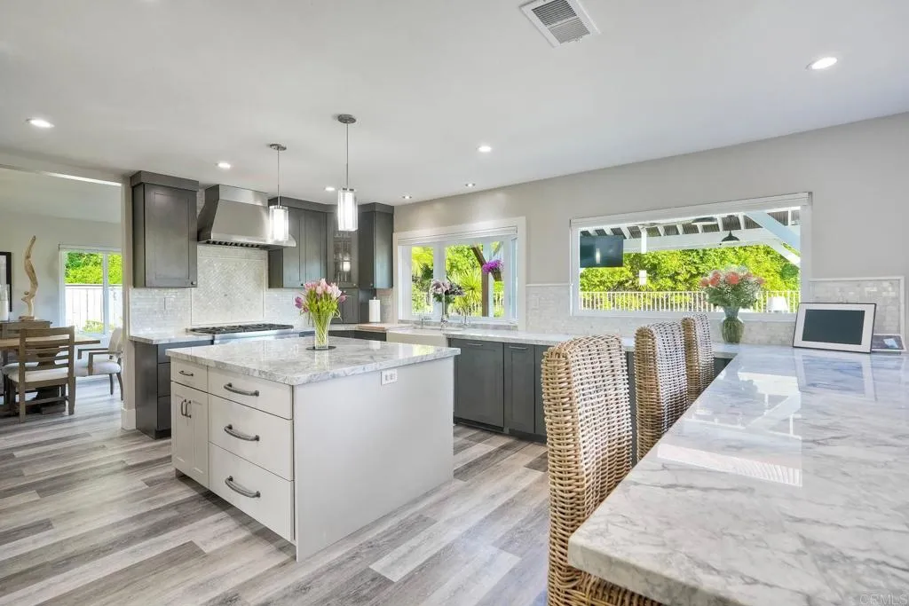 https://cdn.realtyfeed.com/cdn/127/306532578/50f3e6e4c902a437f48f9beb327ac7e2.webp